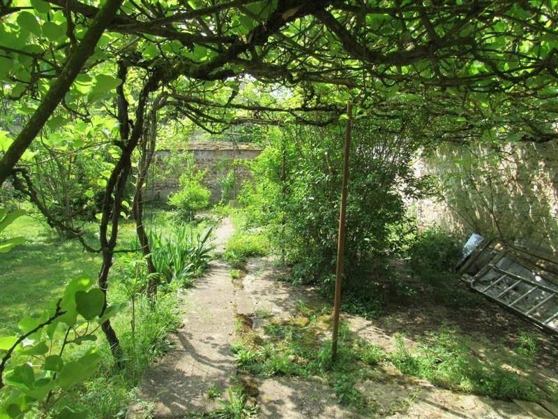 Maison ancienne - 248 m² - 8 pièces