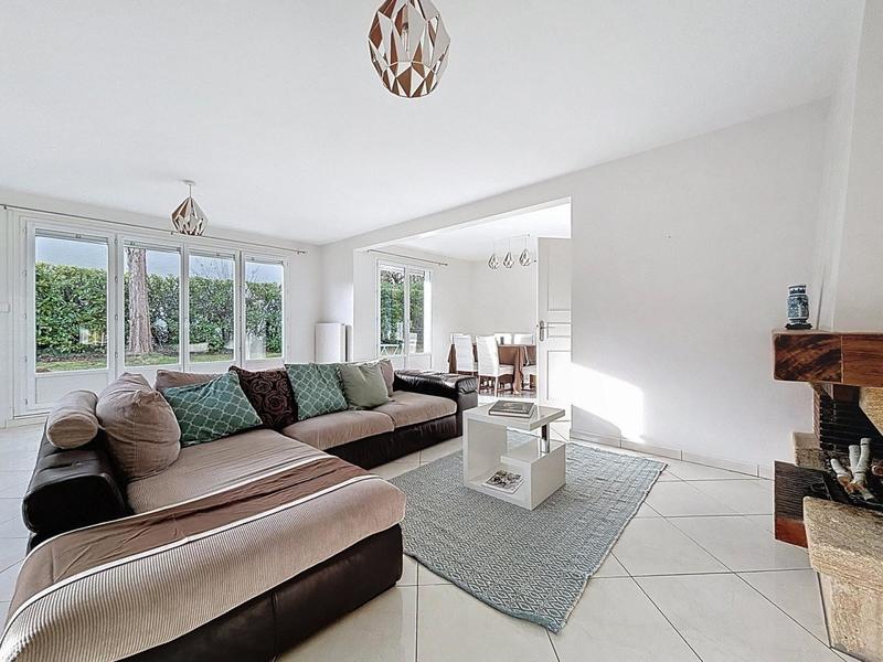 Maison - 148 m² - 7 pièces