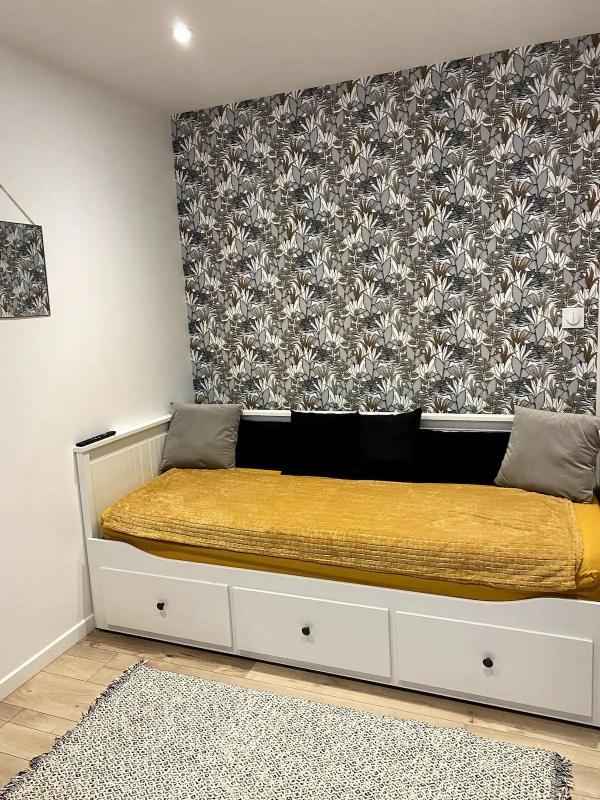 Immeuble - 140 m² - 9 pièces