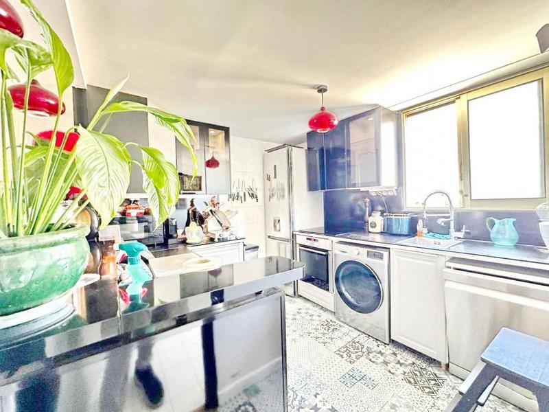 Appartement - 158 m² - 6 pièces