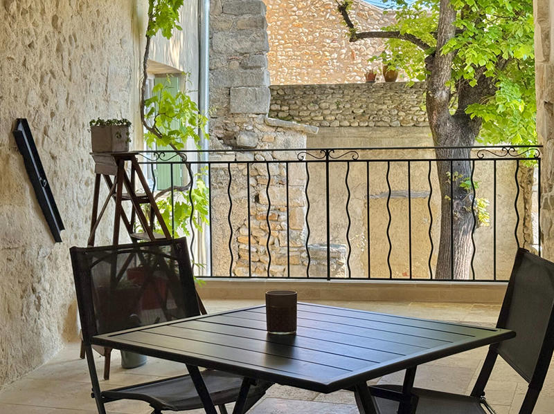 Maison - 238 m² - 9 pièces