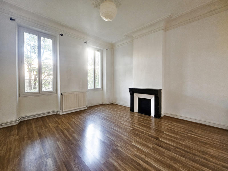 Appartement - 91 m² - 3 pièces