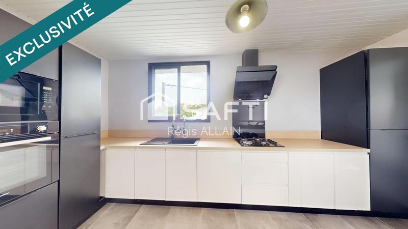 Maison - 180 m² - 6 pièces