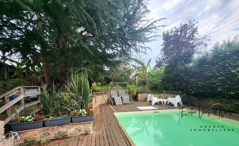 Maison ancienne - 235 m² - 9 pièces