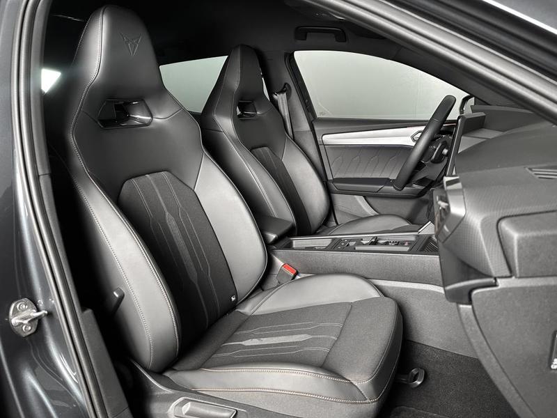 Cupra Leon Vz 245ch Dsg E-Hybride Rechargeable Ja19p Virtual Cockpit Baquets Chauff Camera Regul