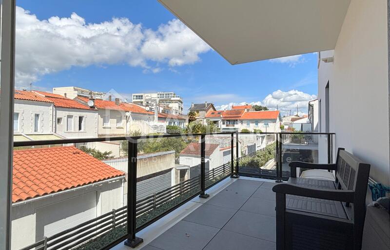 Appartement - 92 m² - 4 pièces