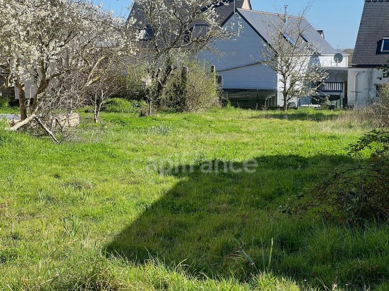 Terrain constructible - 369 m²
