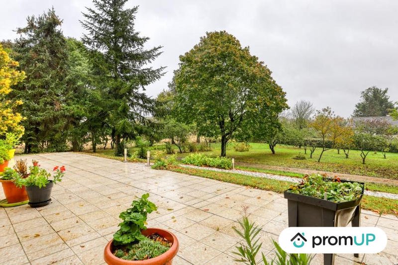 Maison traditionnelle - 145 m² - 5 pièces