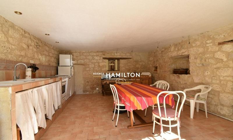 Maison - 223 m² - 8 pièces