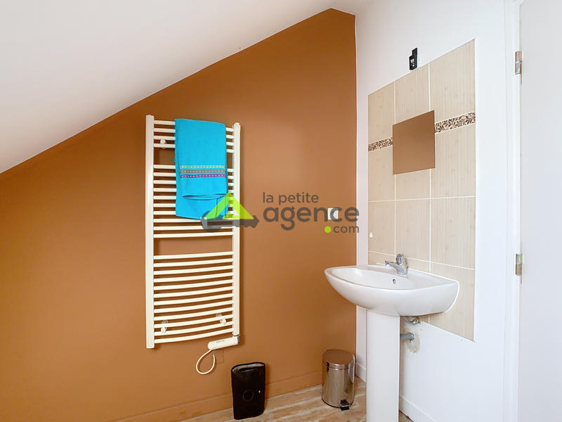 Maison - 139 m² - 5 pièces