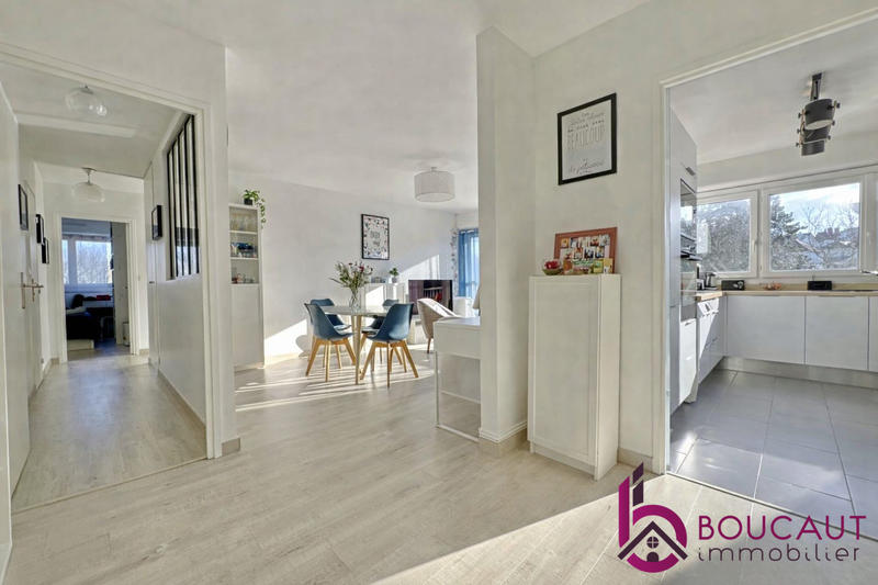 Appartement - 79 m² - 4 pièces