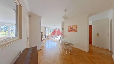 Appartement - 91 m² - 4 pièces