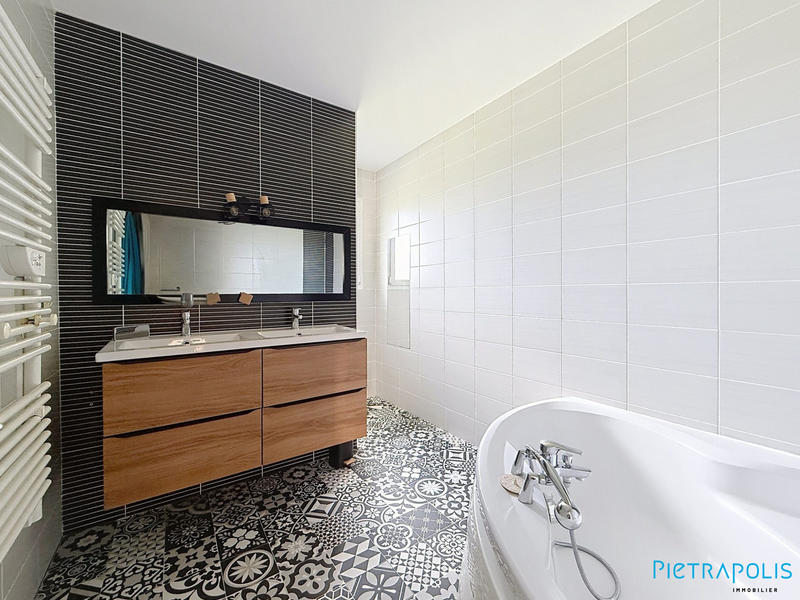 Villa - 118 m² - 5 pièces