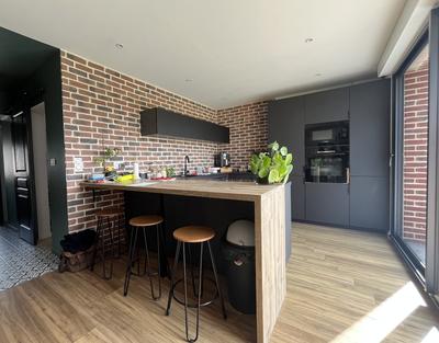 Maison - 150 m² - 6 pièces