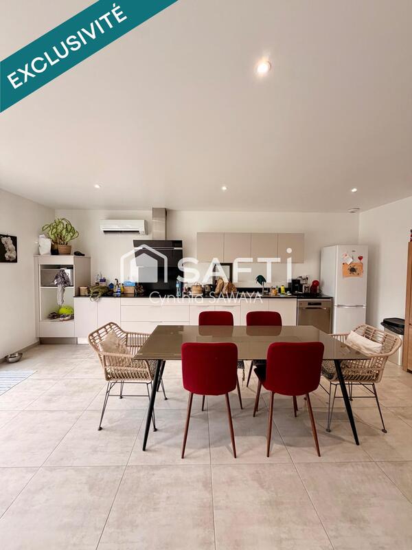 Maison - 90 m² - 4 pièces