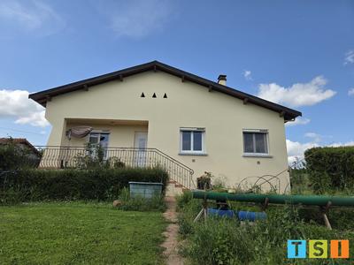 Maison - 90 m² - 4 pièces