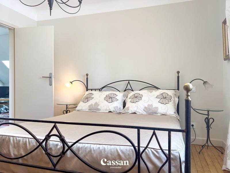 Maison contemporaine - 194 m² - 7 pièces