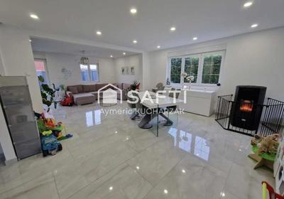 Maison - 170 m² - 5 pièces