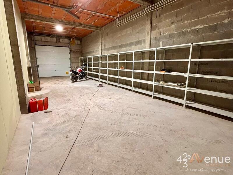 Local commercial - 103 m²