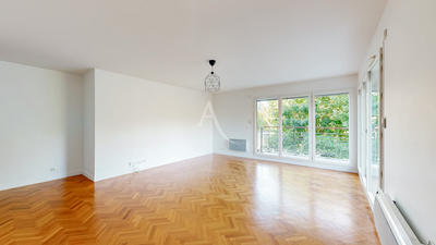 Appartement - 92 m² - 4 pièces