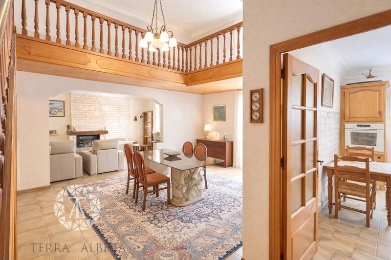 Villa - 163 m² - 5 pièces