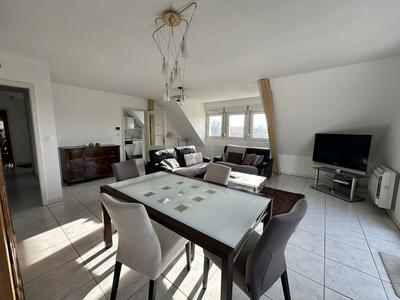 Appartement - 96 m² - 4 pièces