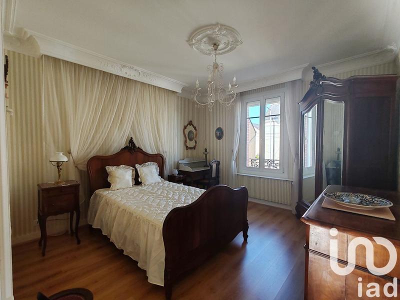 Maison - 111 m² - 5 pièces