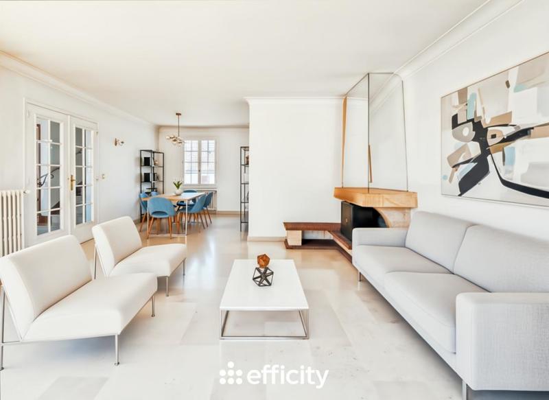 Maison - 100 m² - 5 pièces