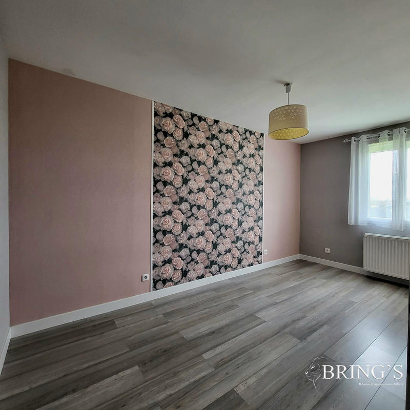 Maison - 92 m² - 6 pièces