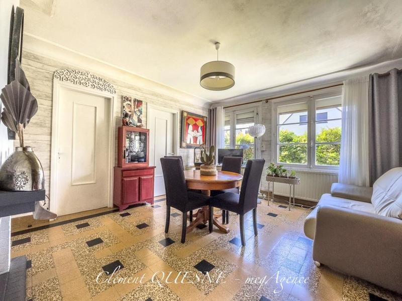 Maison - 120 m² - 6 pièces