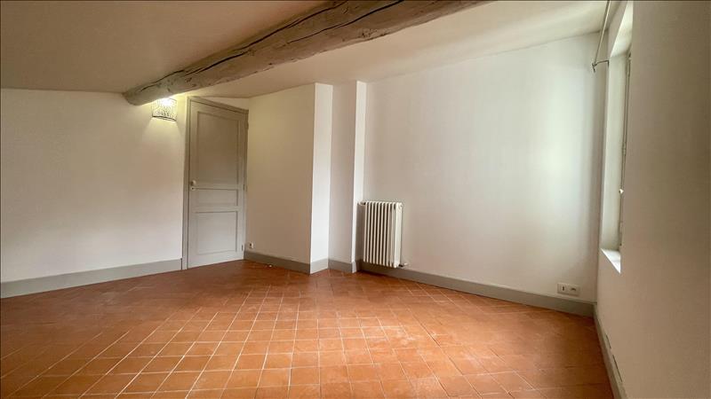 Loft - 88 m² - 4 pièces