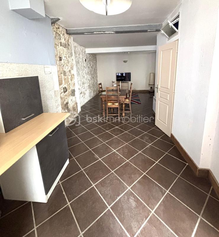 Maison de village - 70 m² - 3 pièces