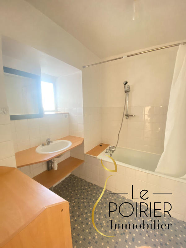 Appartement - 66 m² - 2 pièces