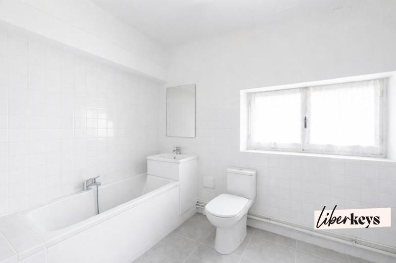 Propriété - 346 m² - 13 pièces