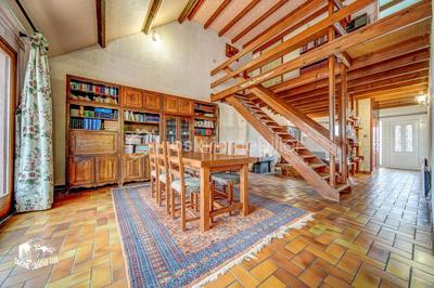 Maison - 129 m² - 6 pièces