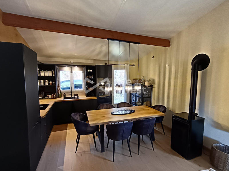 Maison - 74 m² - 4 pièces