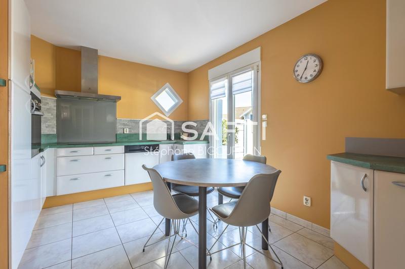 Maison - 175 m² - 7 pièces