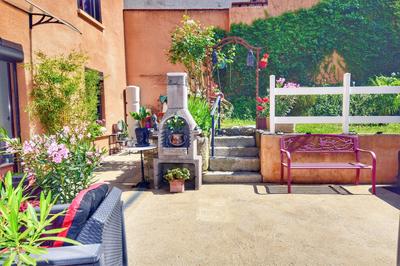 Maison - 200 m² - 8 pièces