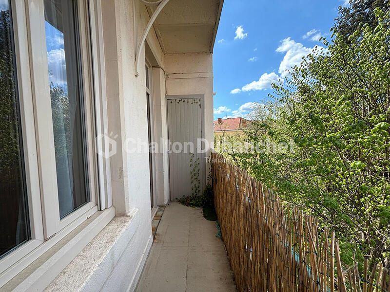 Appartement - 48 m² - 2 pièces