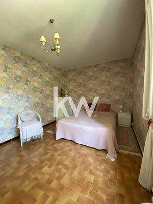 Maison - 170 m² - 8 pièces