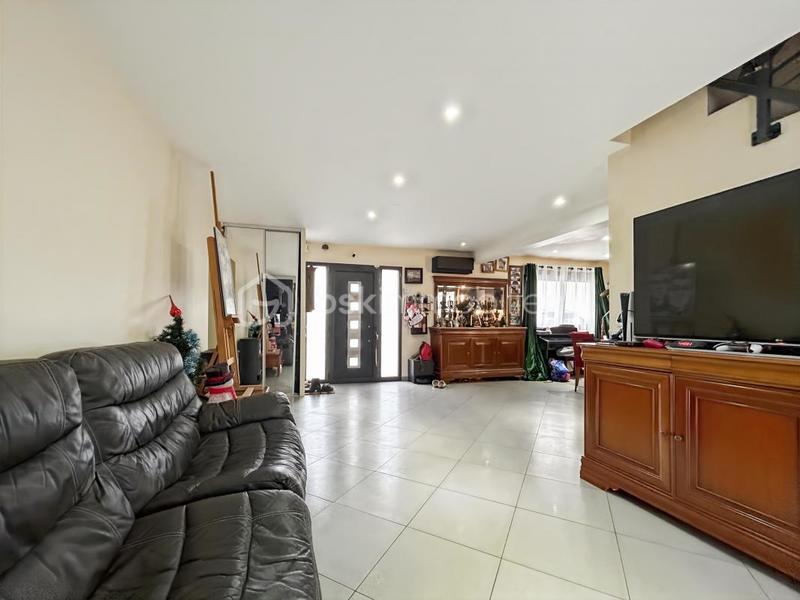 Maison - 150 m² - 7 pièces