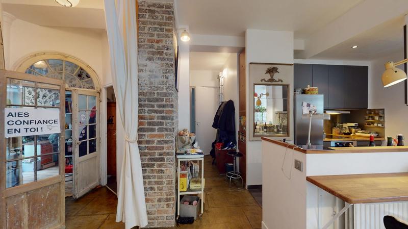 Local commercial - 353 m² - 10 pièces