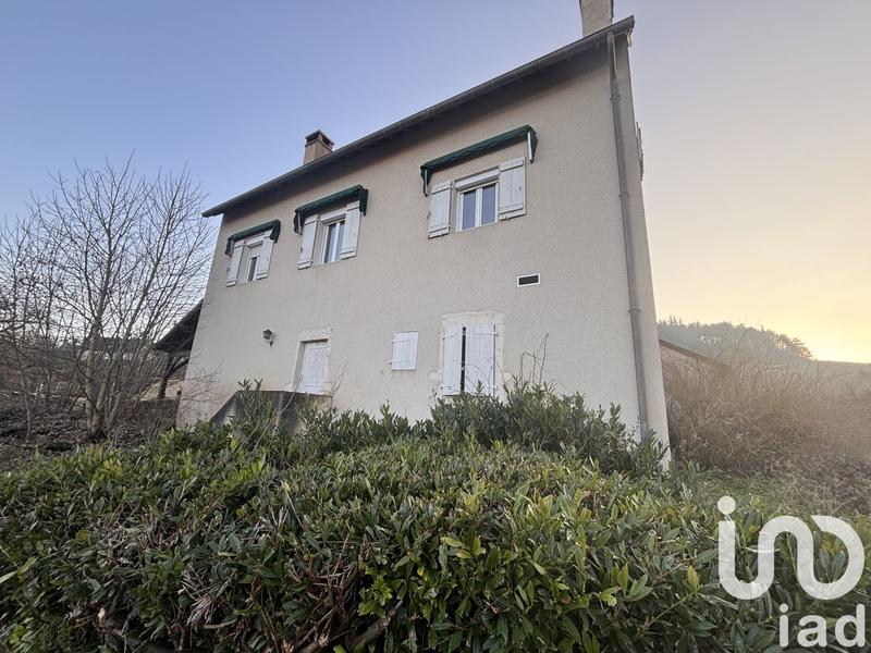 Maison - 140 m² - 2 pièces