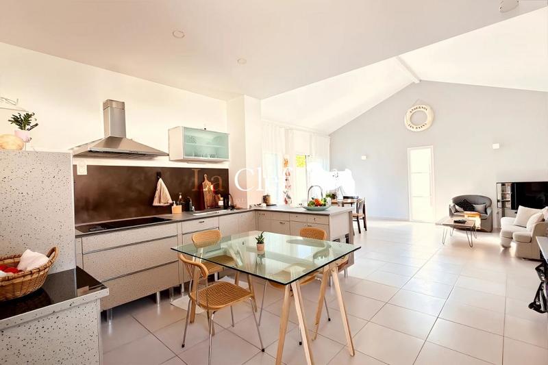 Maison - 160 m² - 7 pièces