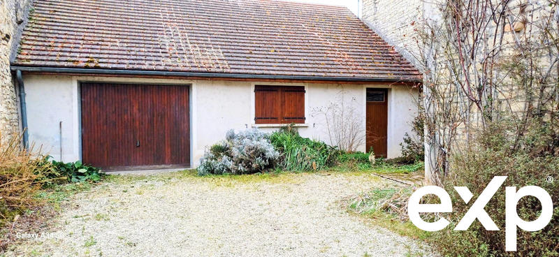 Maison traditionnelle - 89 m² - 4 pièces