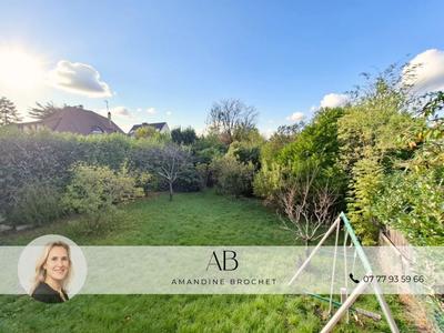 Maison - 193 m² - 9 pièces