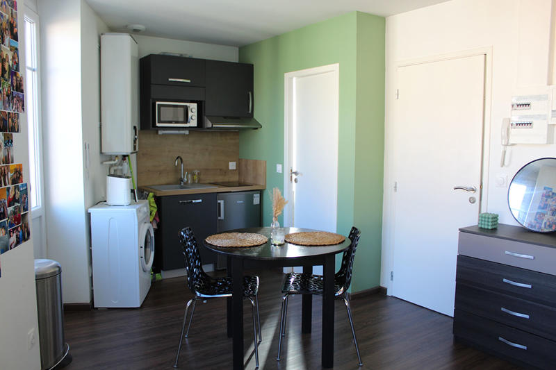 Immeuble - 96 m² - 5 pièces