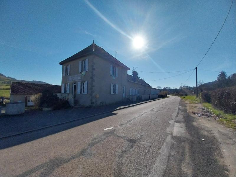 Immeuble - 174 m² - 6 pièces