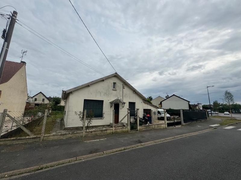 Maison - 60 m² - 4 pièces