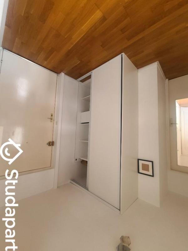 Chambre - 9 m² - 1 pièce